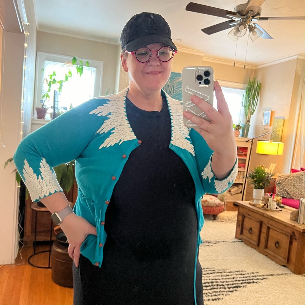 Teal Women's Cardigan with White Feather Embroidery